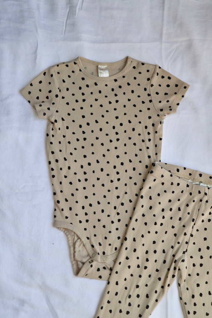 H&M Ribbed Spot Print Outfit — 2–3 Years