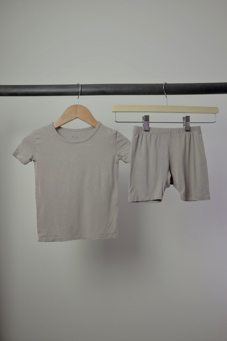 Kyte Baby Bamboo Short Sleeve Pajama Set — Taupe — 3T