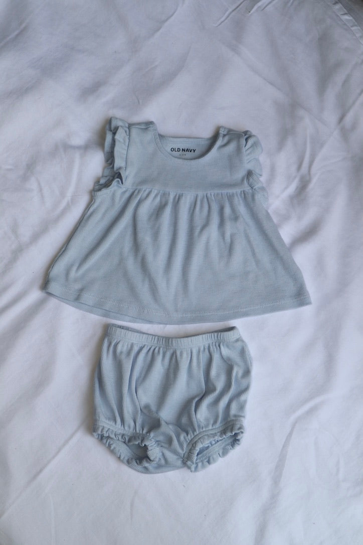 Old Navy — Ribbed Top & Bloomer Set — Size 6–12 Months