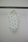 Kyte Baby Botanical Short Sleeve Bodysuit — White/Sage | 3–6M