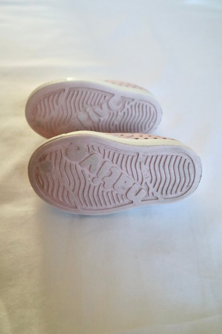 Native Jefferson Shoes — Petal Pink — C5