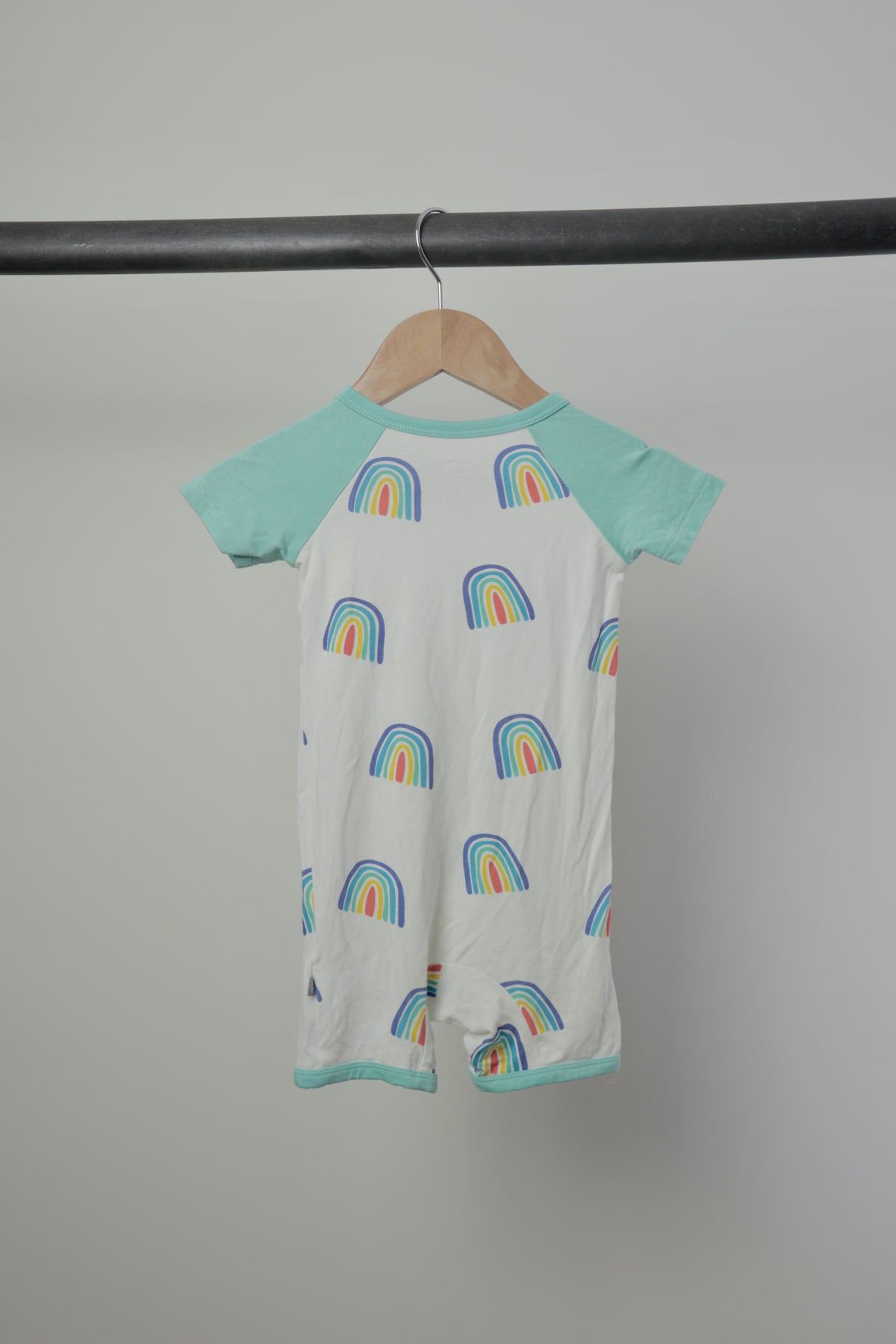 Kyte Baby — Rainbow Shortall Romper — 2T