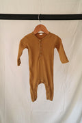 Quincy Mae — Organic Cotton Ribbed Footless Sleeper — 3–6M