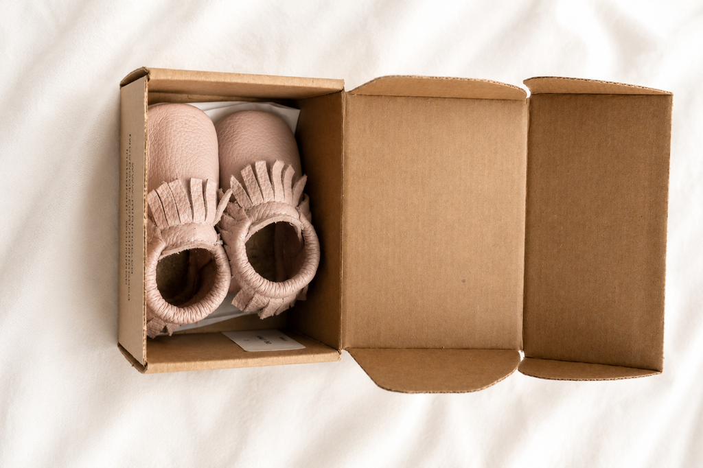 Mini Mocs — Piglet Leather Moccasins with Box — Size 3