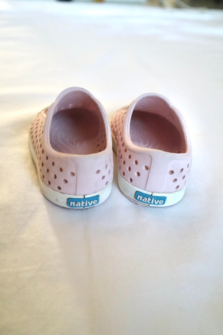 Native Jefferson Shoes — Petal Pink — C5