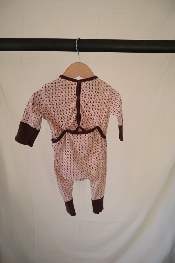 Sophie Catalou Geo Knit Romper / Sleeper — 3–6M