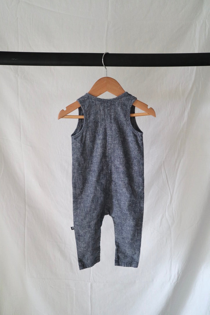 Vonbon Hemp & Organic Cotton Henley Romper — Charcoal — 3–6M