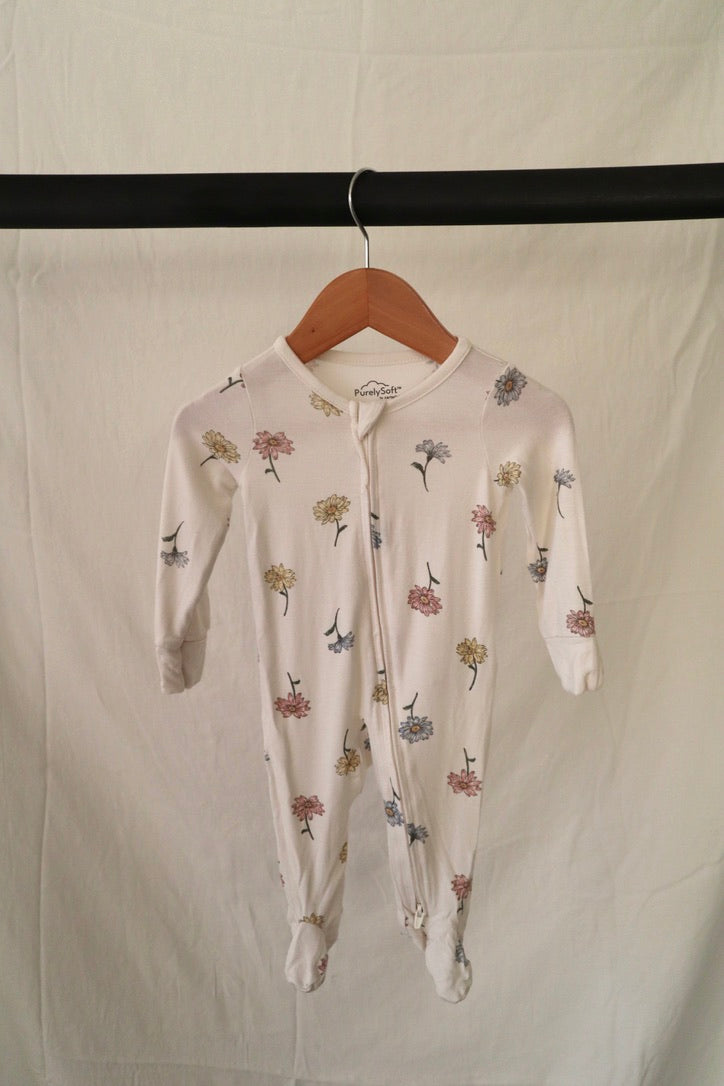 PurelySoft by Carter’s Floral Zip Sleeper — 3M