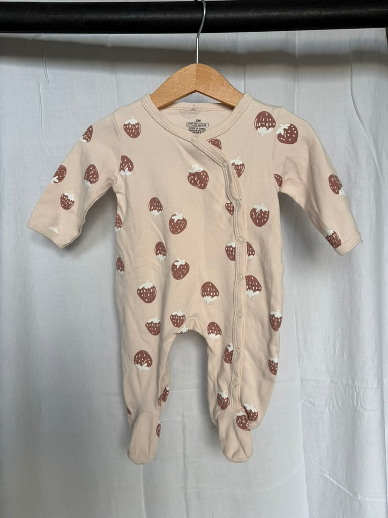 Mamimaka Strawberry Snap Sleeper | 3M