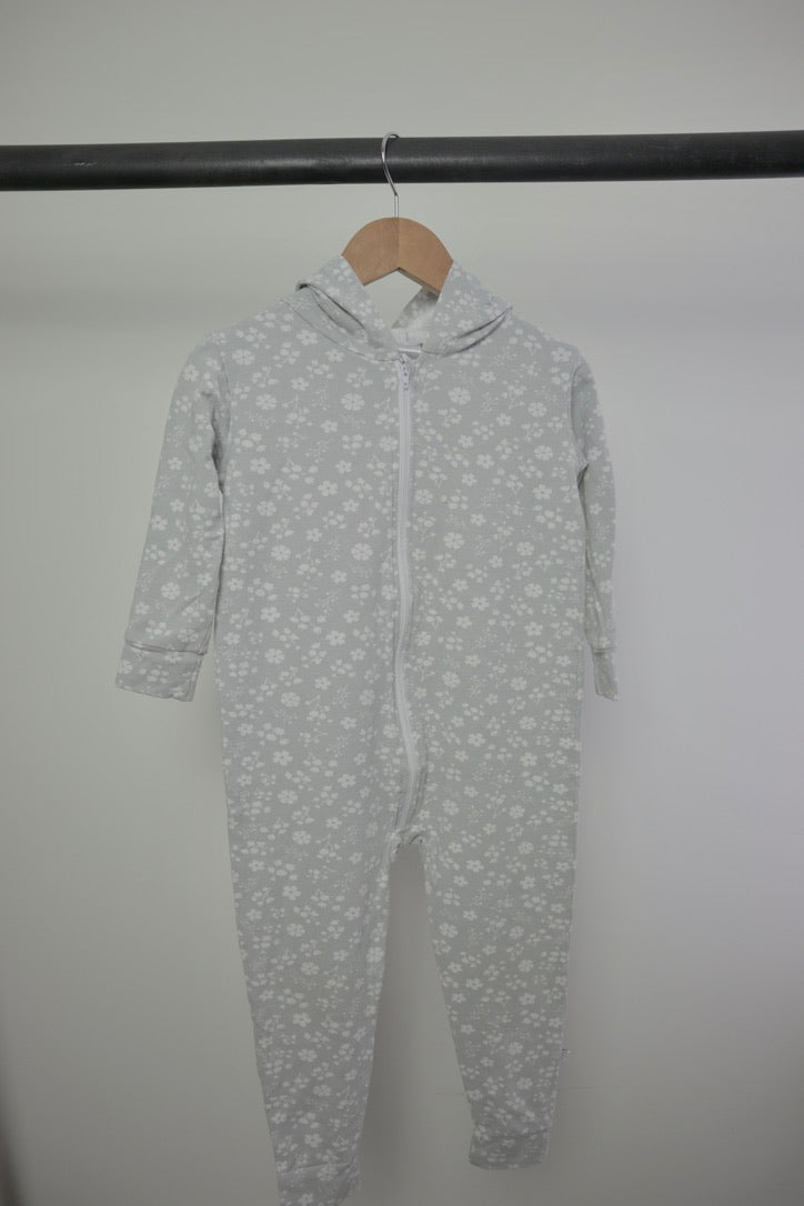 Tiny Button Apparel — Hooded Zip Romper — Soft Grey Floral — 3/4T
